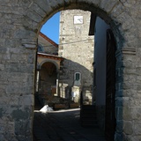 Careggine, entrance