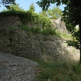 Castello di Bergiola, mura
