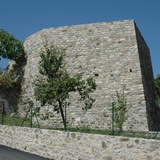 Castello di Pugliano, mura